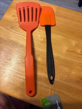 Silicone Turner and Spatula Set - Orange